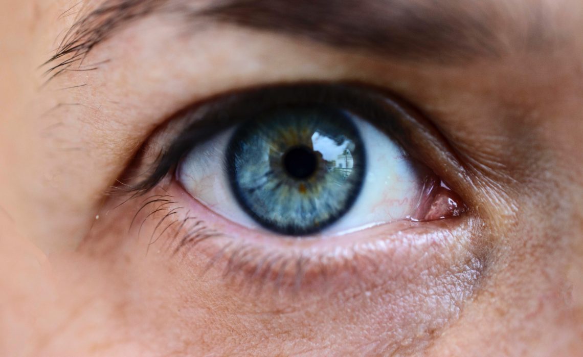 ooglidcorrectie tegen hangende oogleden